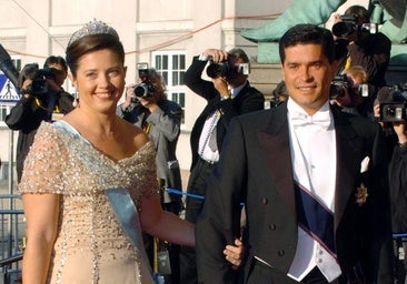 Las tres impresionantes tiaras de Alexia de Grecia: rubíes, esmeraldas y la joya más exótica