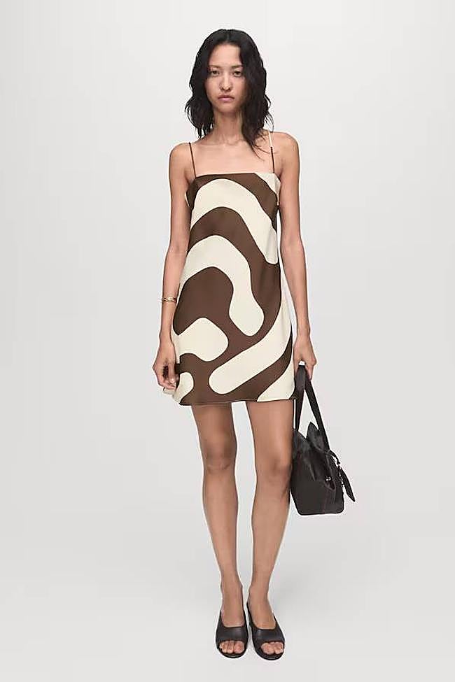 Vestido satinado estampado (35,99€)