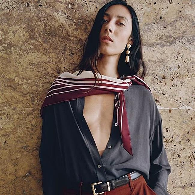 Pañuelo para el cuello con estampado de rayas