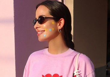 María Fernández-Rubíes con pimple patches.