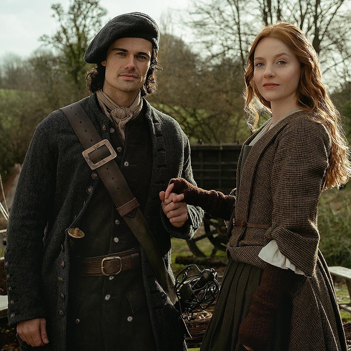 Jamie Roy y Harriet Slater son Brian Fraser y Ellen MacKenzie en Outlander:Sangre de mi sangre.