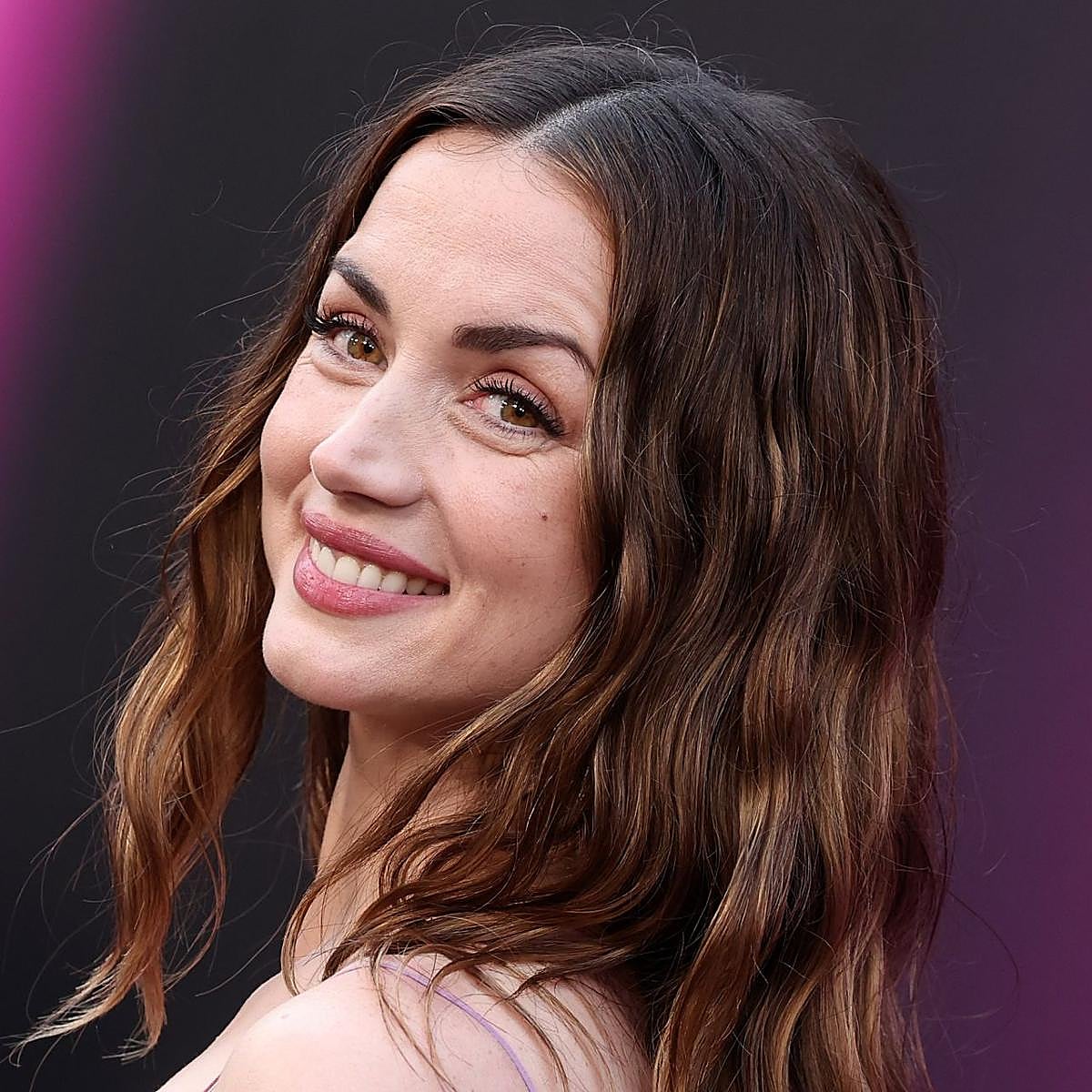 Ana de Armas antes de su cambio de look.