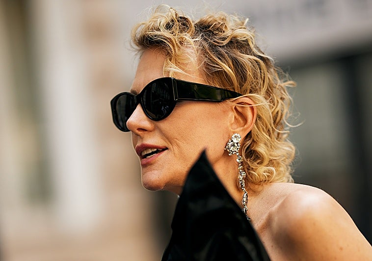 Mujer con piel cuidada.