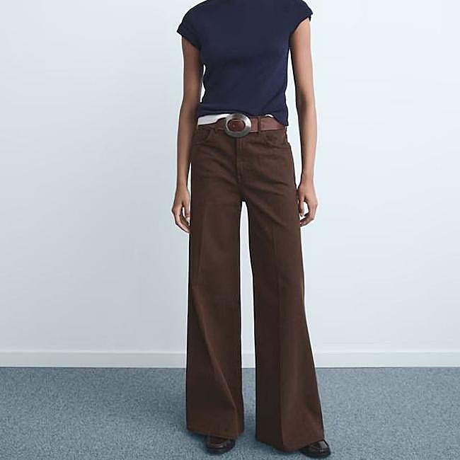 Pantalones vaqueros anchos color marrón