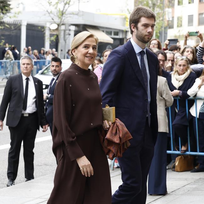 La misteriosa vida sentimental de Juan Urdangarin: la infanta Cristina  desmiente todo | Mujerhoy