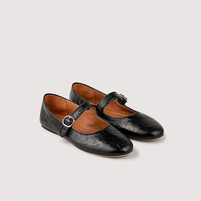 Bailarinas de cuero en negro de Sandro.