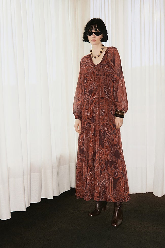 Vestido estampado de Mango (79,99 euros)