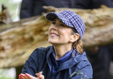 Mary de Dinamarca copia otra vez a Kate Middleton: por qué la defensa de la naturaleza es misión prioritaria de las reinas del norte