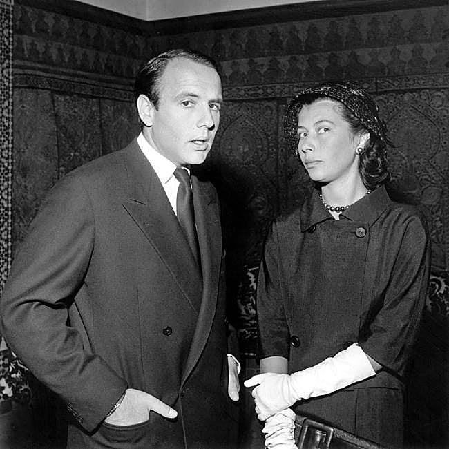 La modelo británica Nina Dyer y el príncipe Aga Khan.