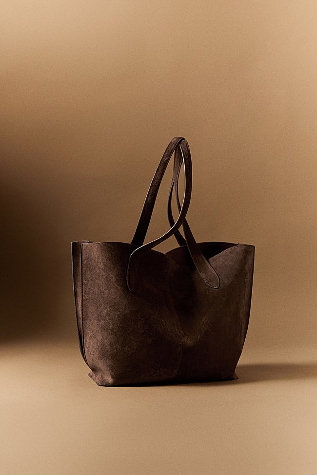 Bolso de serraje de Mango (149 euros)