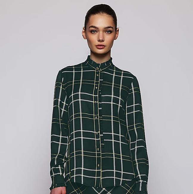 Camisa de cuadros verdes de Mirto, 259 euros.