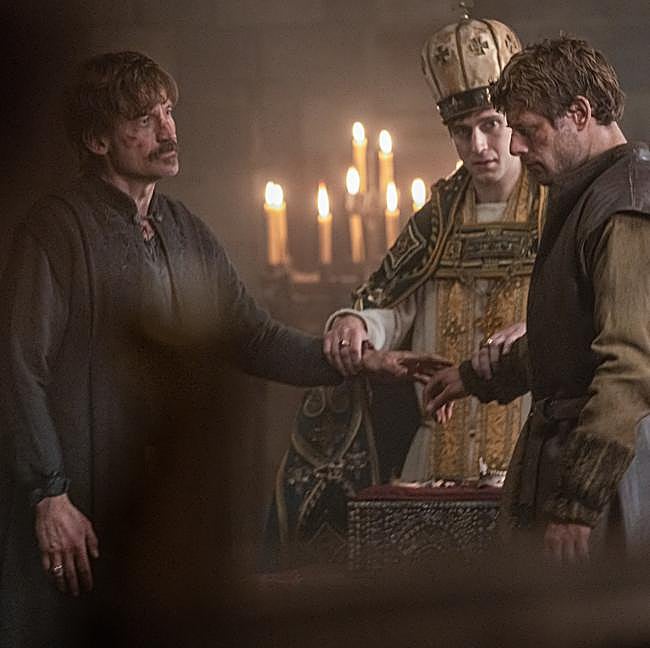 Nikolaj Coster-Waldau y James Norton como Guillermo de Normandía y Harol de Wessex en una imagen de la miniserie histórica Rey y conquistador.