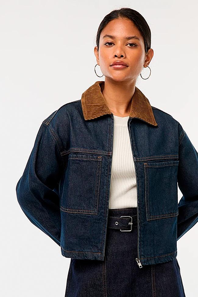 Cazadora en denim con cuello de pana de Kiabi.