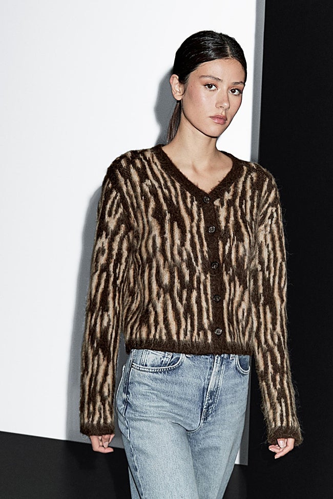 Chaqueta estampada de Massimo Dutti (99,95 euros)