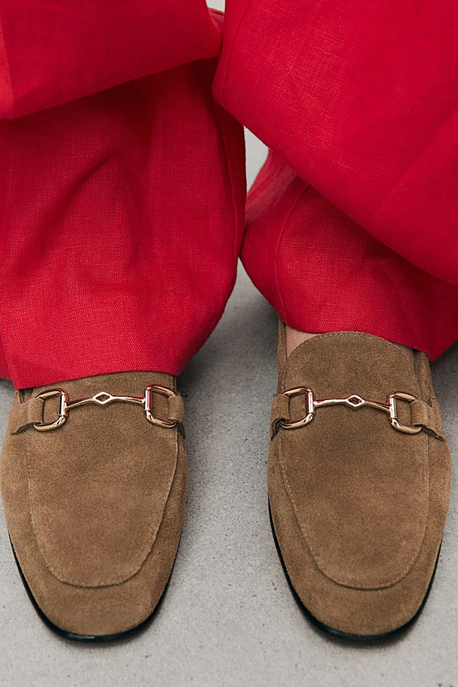 Mocasines de serraje de Mango (49,99 euros)