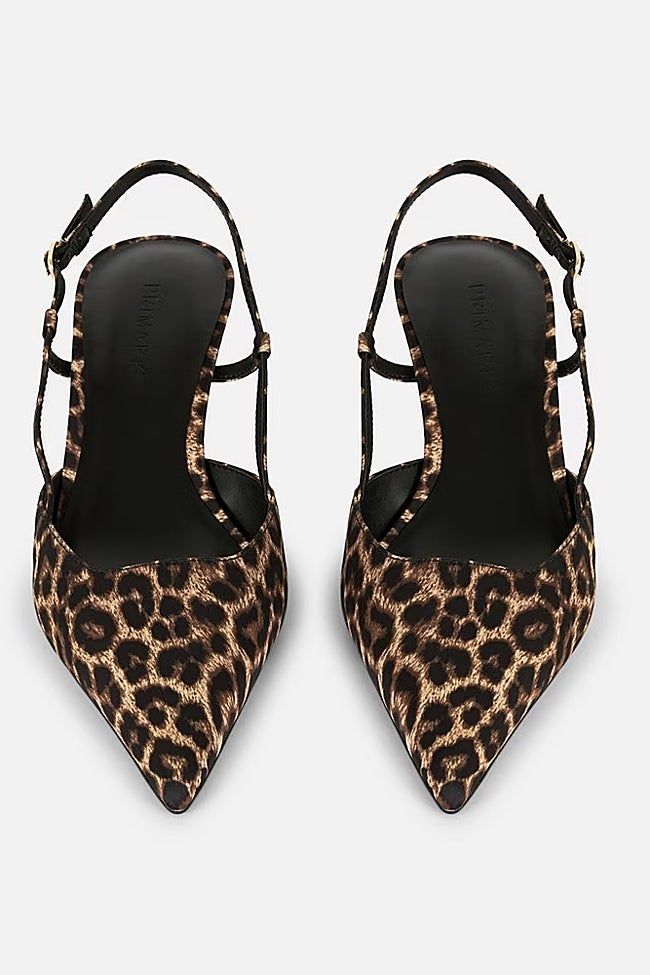 Zapatos con estampado animal de Primark (16 euros)