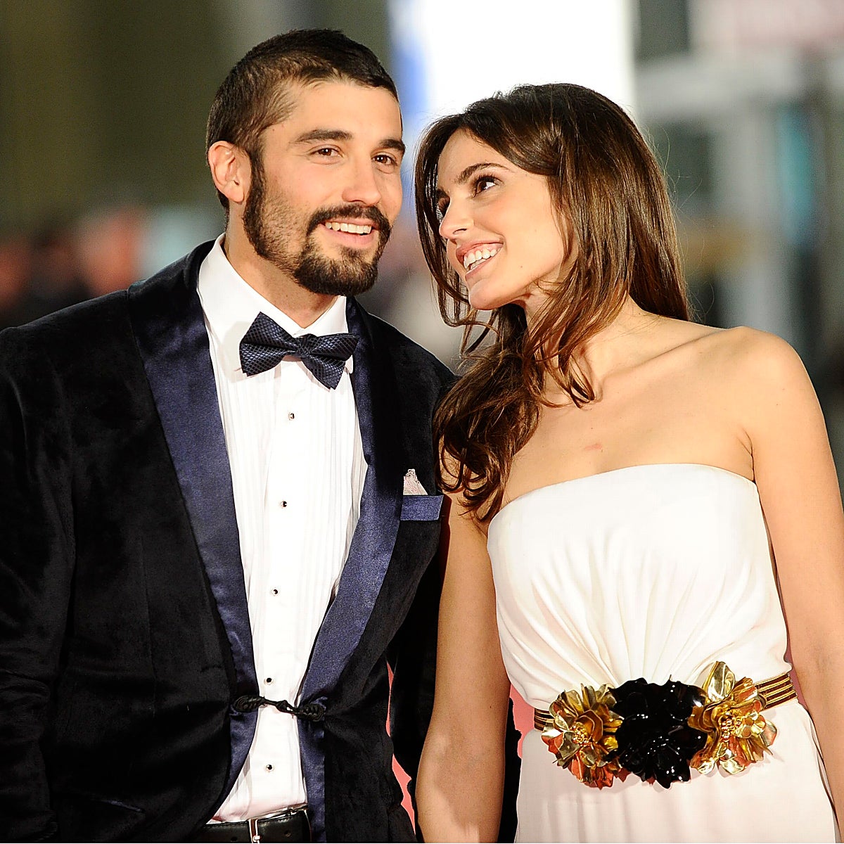 Álex García y Verónica Echegui en la gala de los Goya de 2012.