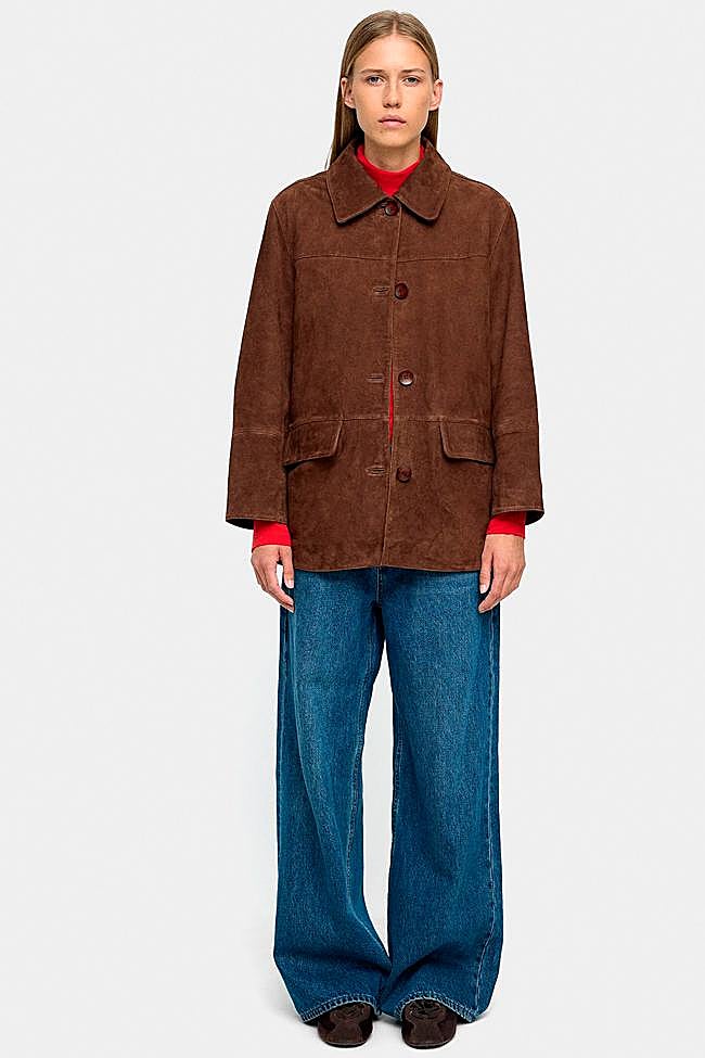 Chaqueta de ante marrón de Parfois.