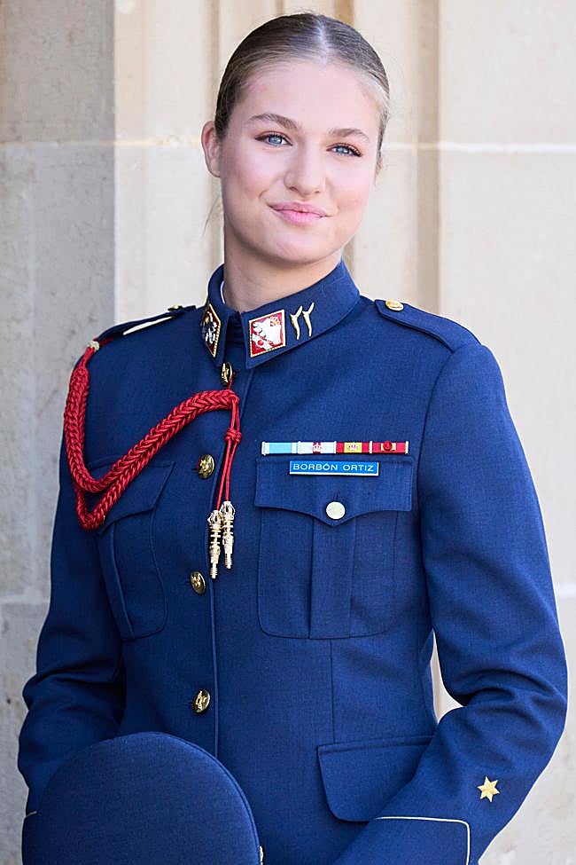 Leonor lució el uniforme del Ejército del Aire, de color azul aviación.