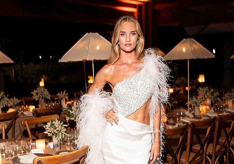 Rosie Huntington-Whiteley, en la cena de presentación de Armani / Archivio, celebrada en Venecia.