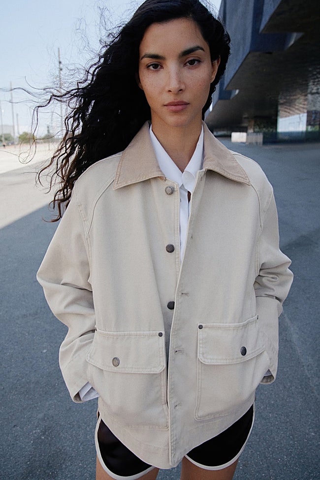 Parka vaquera de Mango (49,99 euros)