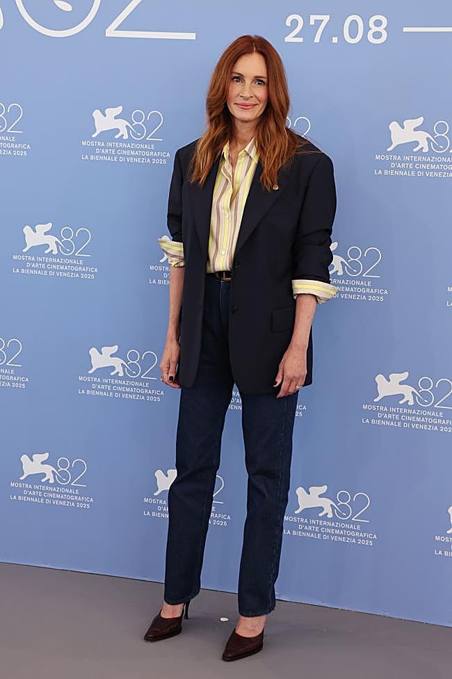 Julia Roberts con el look viral de Versace.