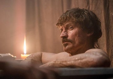 Nikolaj Coster-Waldau como Guillermo de Normandía en la miniserie histórica británica, Rey y conquistador.