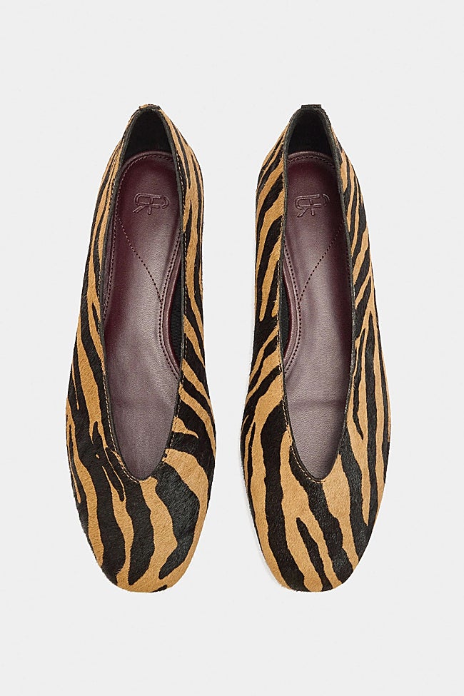 Bailarinas con estampado animal de Parfois (45,99 euros)