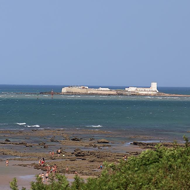 Vistas al Castillo de Sancti Petri