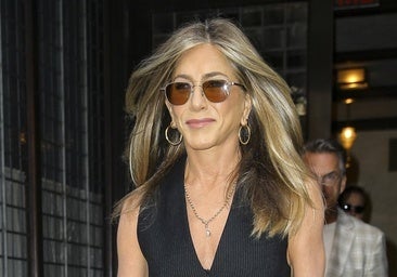El look de Jennifer Aniston que todas deberían copiar a los 50: el conjunto que está rebajadísimo en Zara