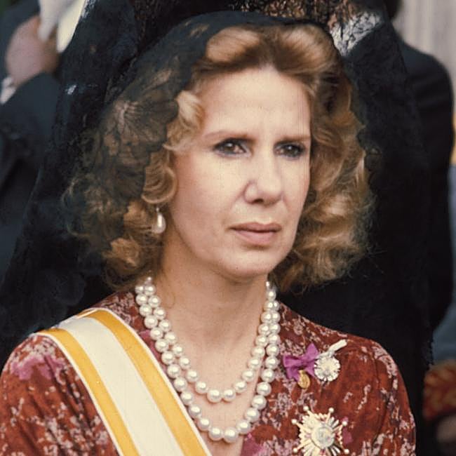 La fallecida duquesa de Alba era muy amiga de Isabel Cobo y el marqués de Benamejí.