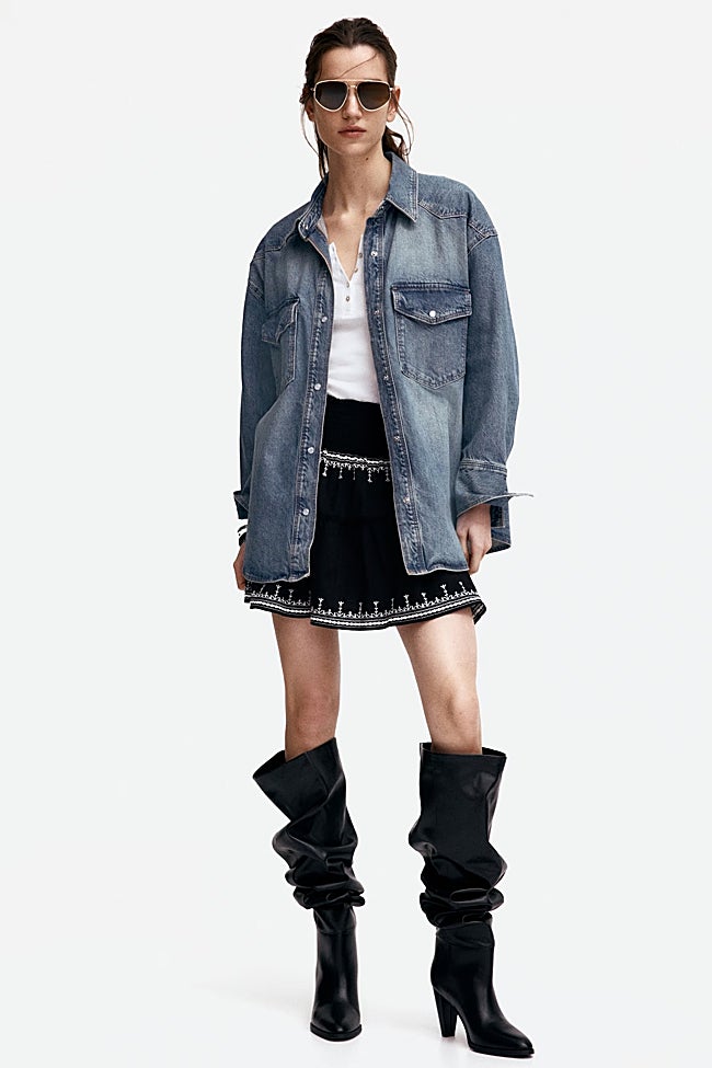 Falda negra de H&M (24,99 euros)