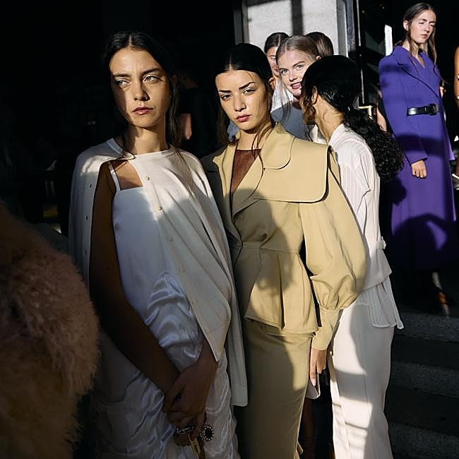 Así se han vivido los momentos previos al desfile inaugural en el backstage.