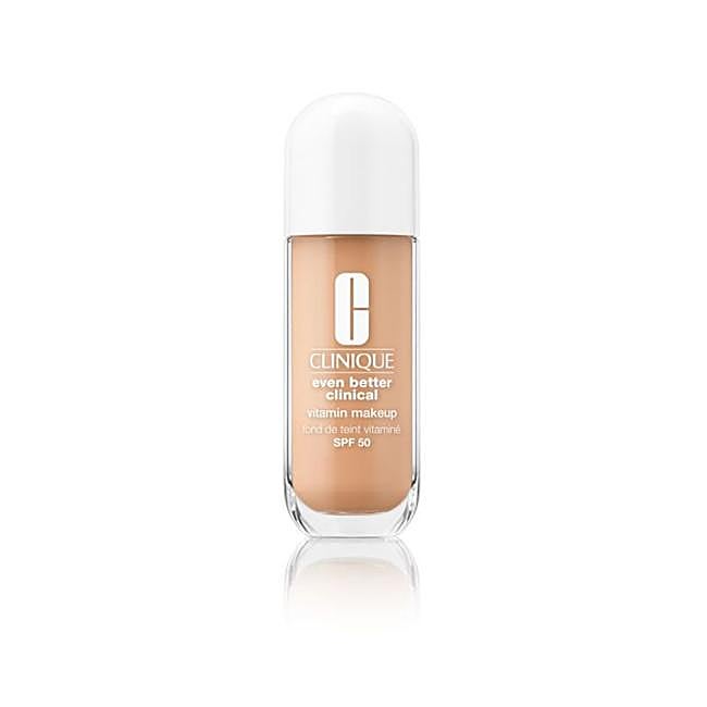 e Even Better Clinical Vitamin Makeup SPF50