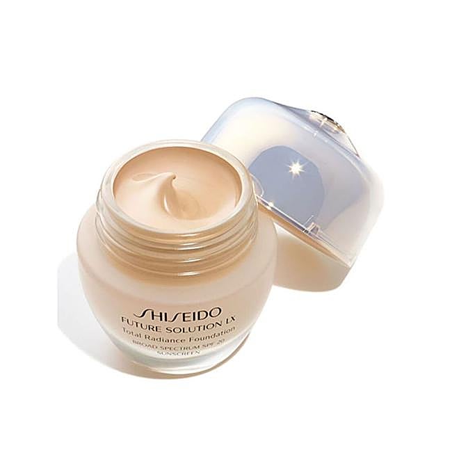 Total Radiance Foundation de Shiseido