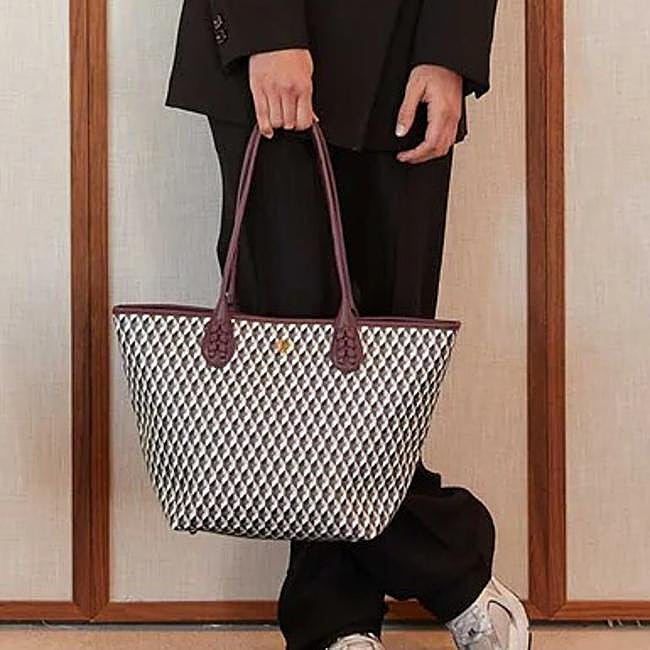 Bolso estampado de Lonbali, 145 euros.