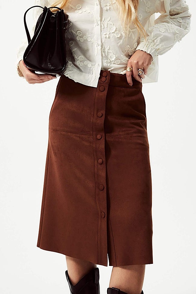 Falda marrón de Sfera (29,99 euros)