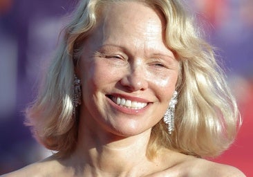 Camuflar las canas con barros: qué es y cómo se hace este tinte natural