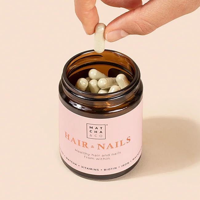 Vitaminas para el pelo y uña Hair & Nails de Matcha & Co.