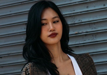 Los mejores labiales para elevar tus looks básicos en época de entretiempo