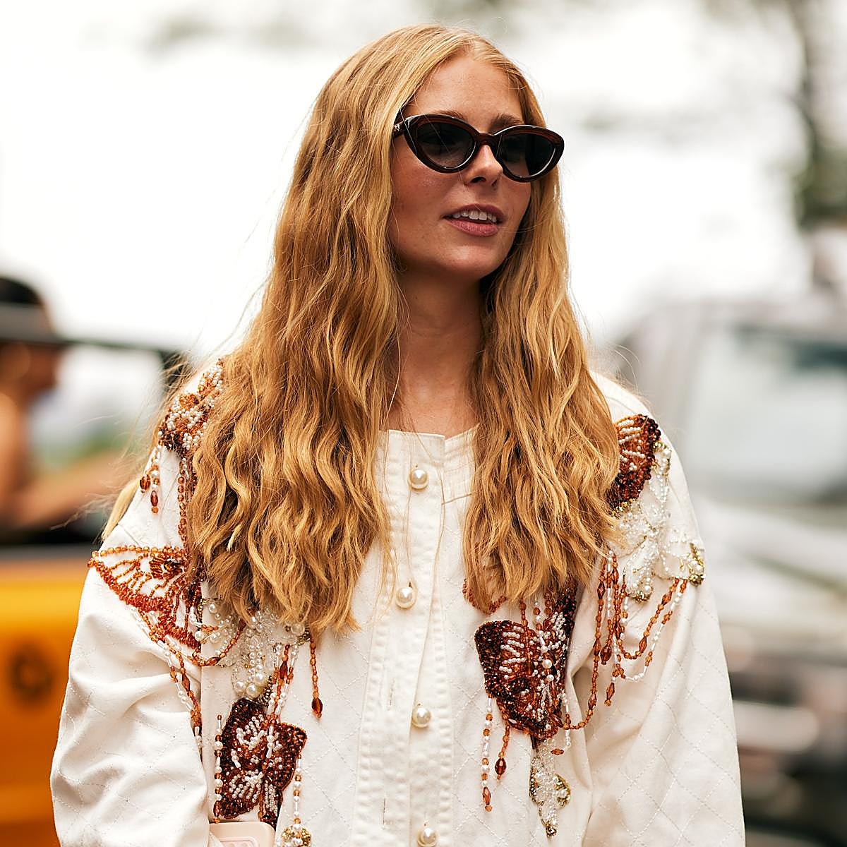 Por qué debes usar un champú anticaída después del verano: los 4 mejores