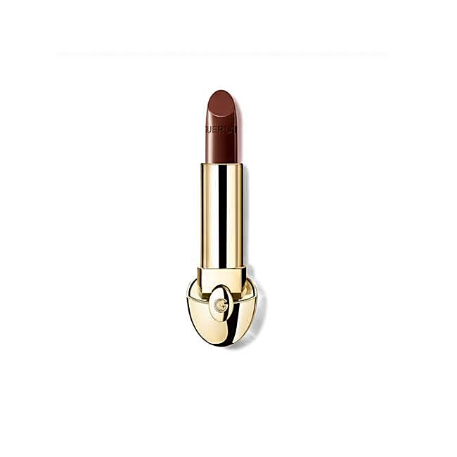 Labial en barra en marrón chocolate de Guerlain.