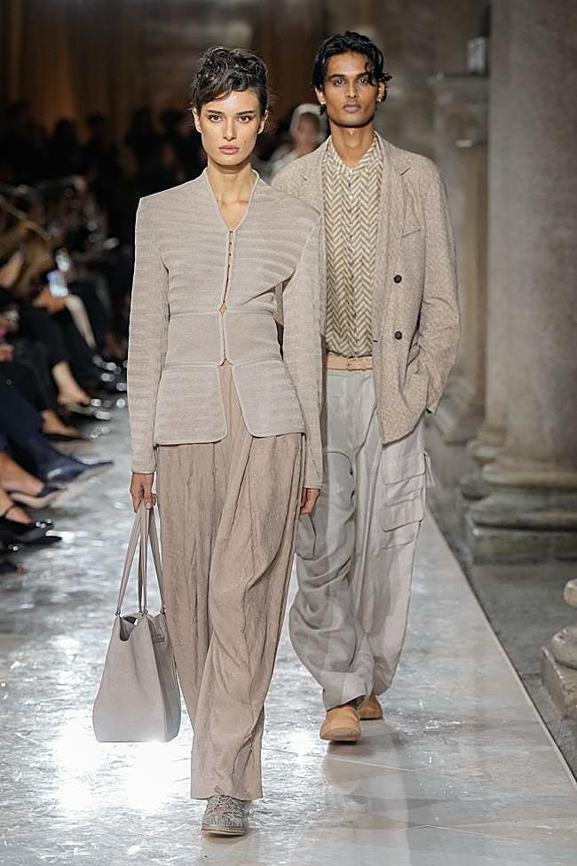 El desfile de Giorgio Armani, tras su reciente fallecimiento, durante la Semana de la Moda de Milán.