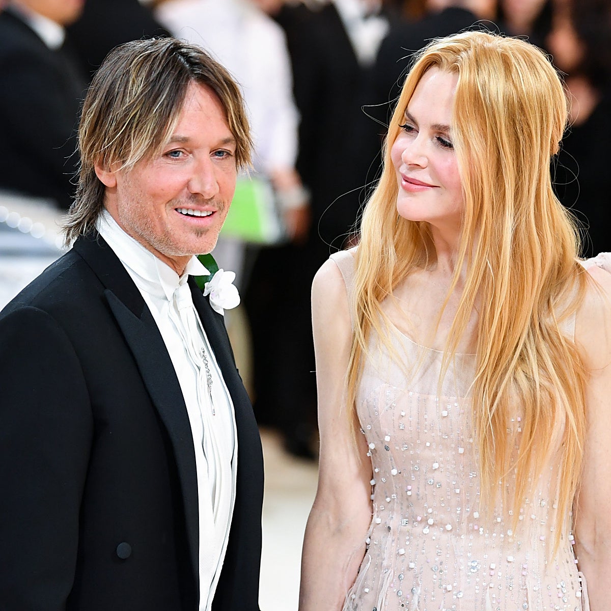Keith Urban y Nicole Kidman asistiendo a la Gala del MET.