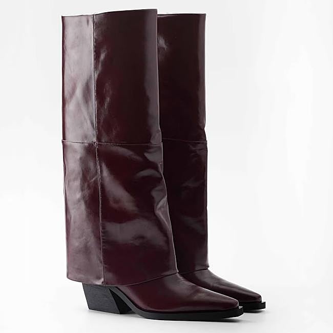 Botas burdeos de MIM, 79,99 euros.