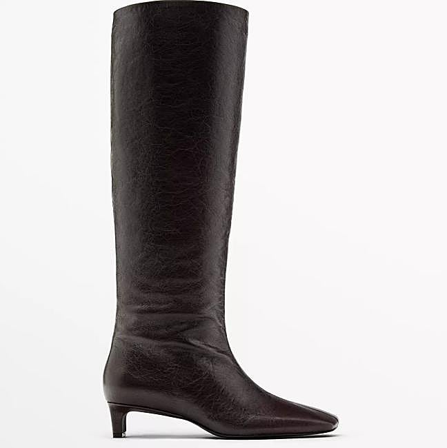 Botas de piel, 189 euros.
