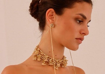 El choker es el nuevo accesorio favorito de las novias.