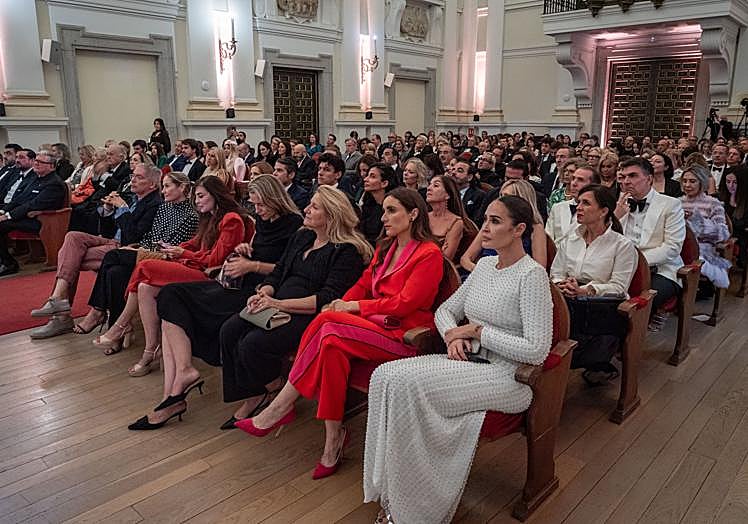 Asistentes a la Gala de los International Luxury Awards – Diamonds of Excellence