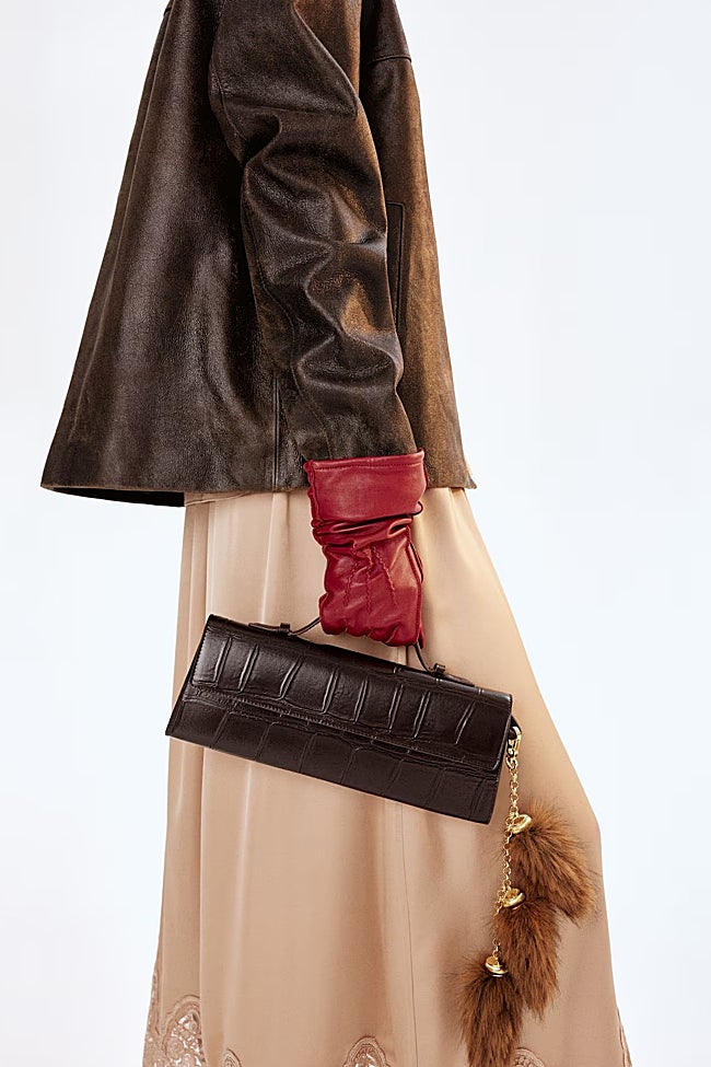 Bolso marrón de H&M (19,99 euros)