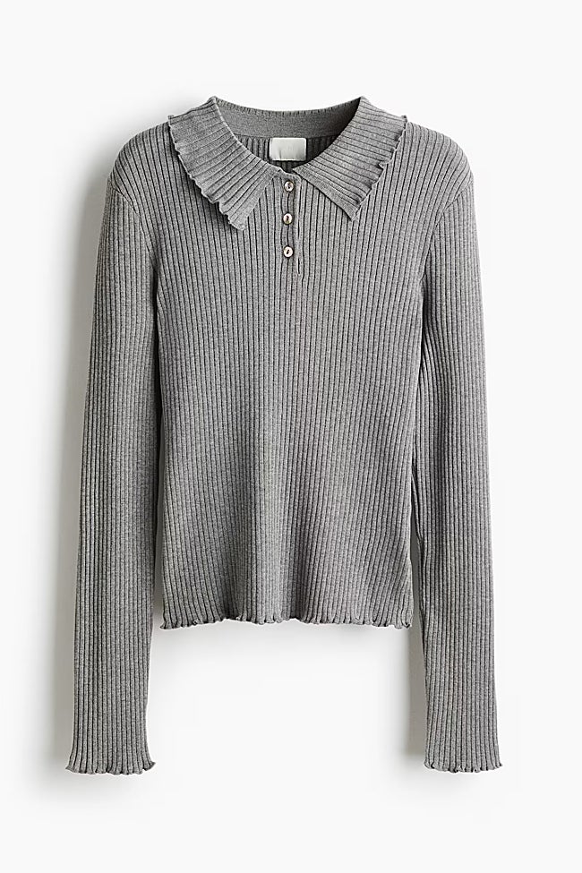 Jersey gris de H&M (22,99 euros)